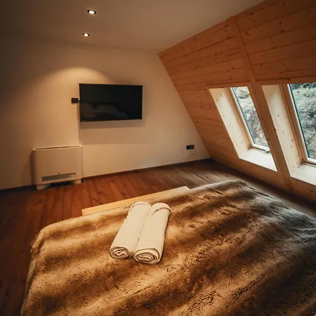 The Cozy *